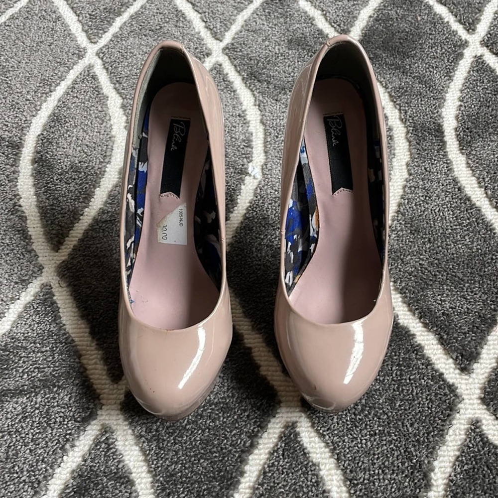 Blink Pumps Nude Size 37, US 7 - Picture 3 of 5